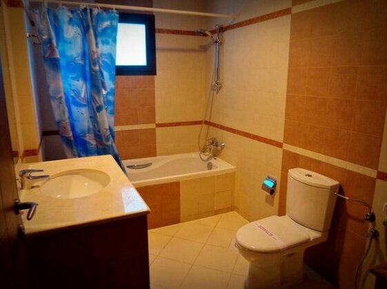 Le Royal Apartments - Photo5