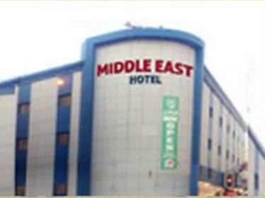 Middle East Hotel Awadhiya