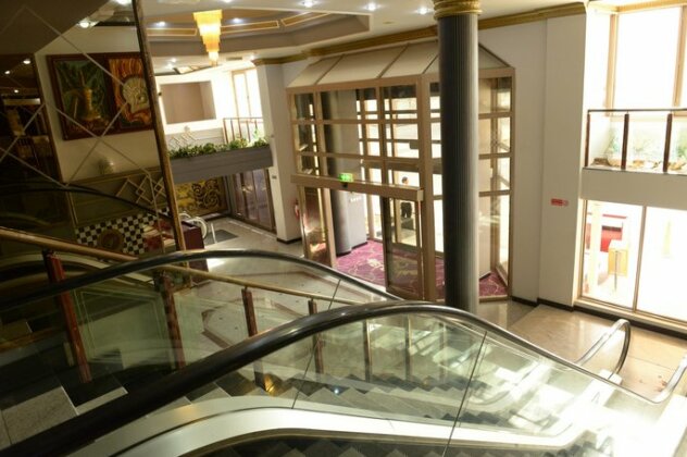 Phoenicia Hotel Bahrain - Photo3