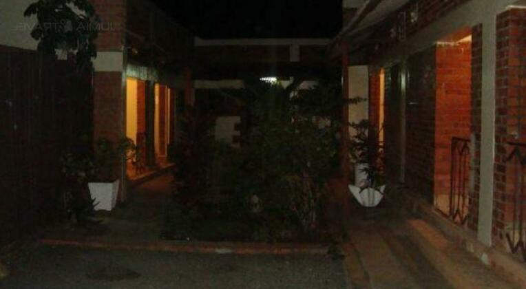 Agasaro Guest House - Photo4
