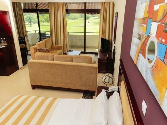 Roca Golf Hotel - Photo2