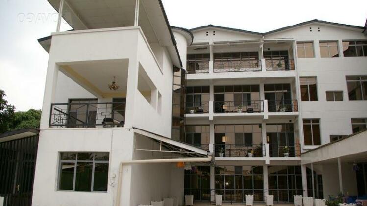 Yombe Palace