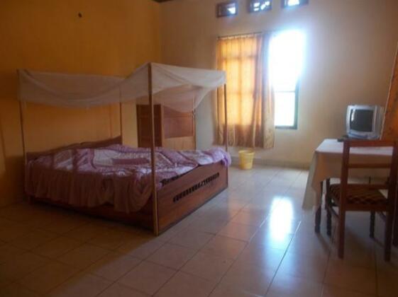 Hotel Irakoze - Photo2