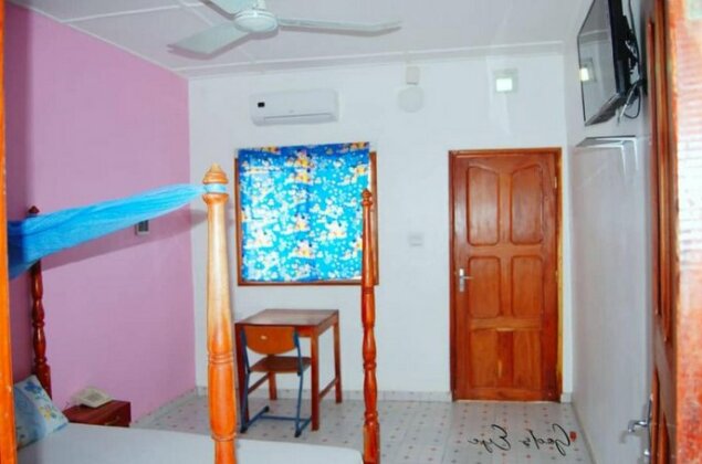 Fac Hotel - Photo4