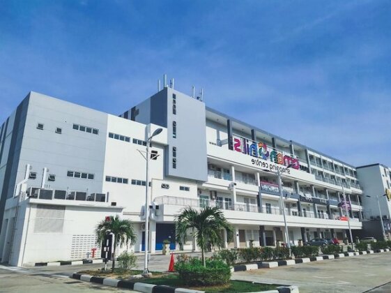 Aman Hills Hotel - Photo2