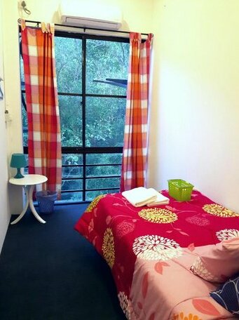 EZ Lodgings - Photo3