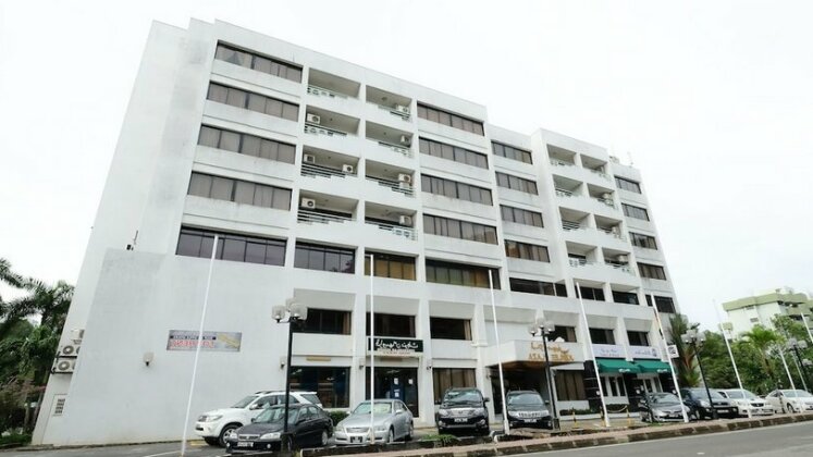 Jubilee Hotel - Photo2