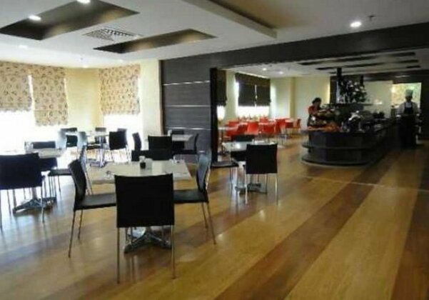Kiulap Plaza Hotel - Photo4