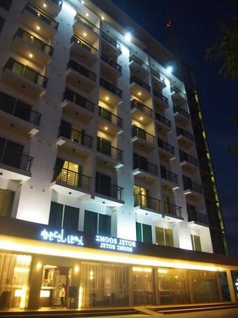 Roomz Hotel