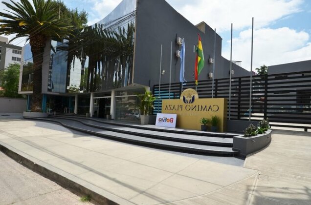 Camino Plaza
