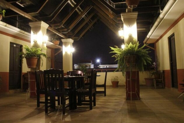 City Hotel Cochabamba - Photo3
