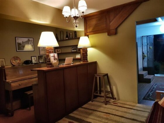 El Jardin Suites and Guest House - Photo3