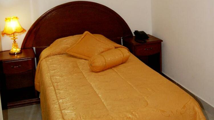 Felipez Hotel - Photo4