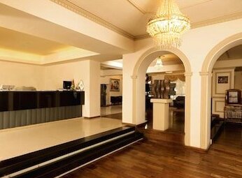 Hotel La Colonia - Photo2