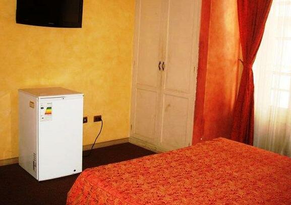 Hotel Monserrat Cochabamba - Photo5