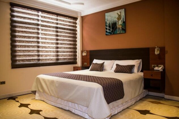 Hotel Pairumani - Photo2