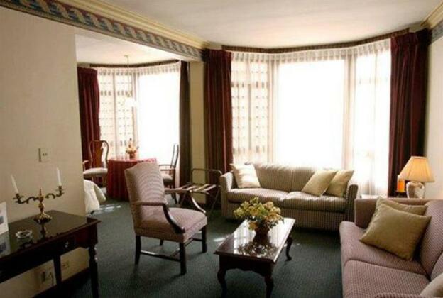 Hotel Portales - Photo3