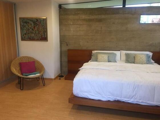 Neutra Guesthouse - Photo5