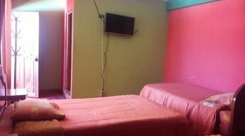 Hostal Olas Del Titicaca - Photo4