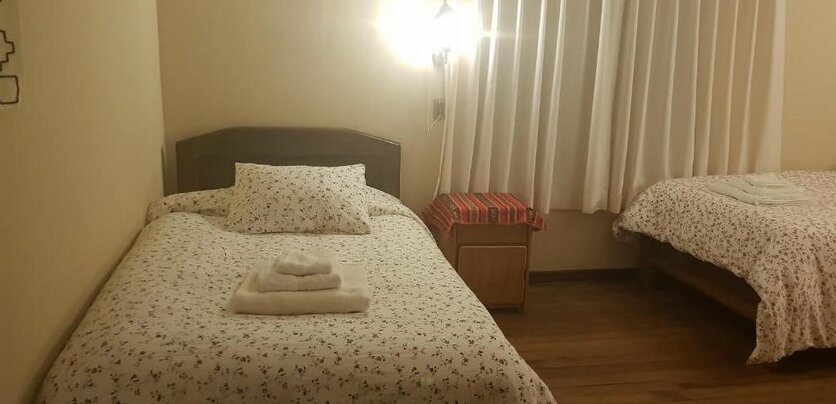 Hostal Utama - Photo5