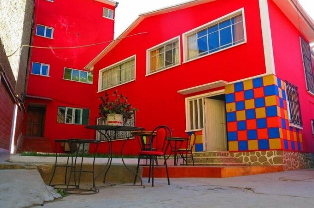Garry's Hostel