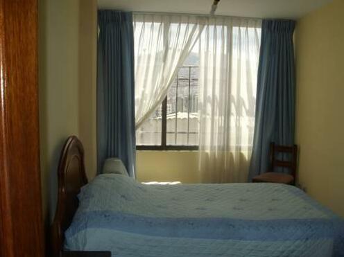 Gloria's House - Photo2