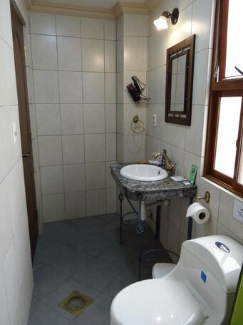 Hostal Bivouac - Photo4