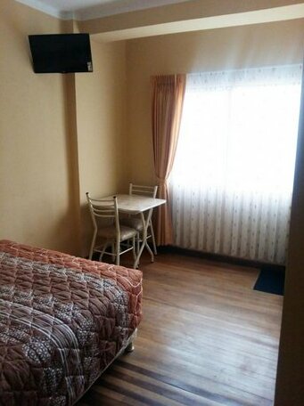 Hostal Flores Bolivia - Photo2