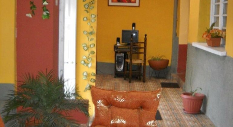 Hostal Isidoros - Photo4
