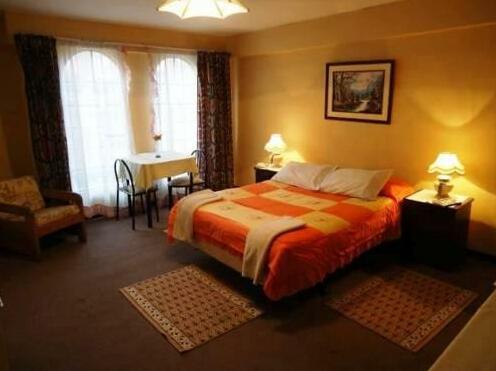 Hotel Castilla La Paz - Photo4