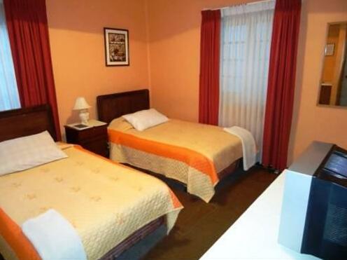Hotel Castilla La Paz - Photo5