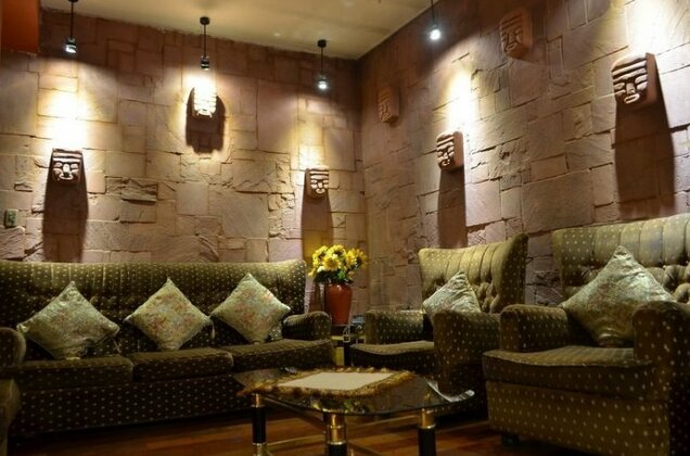 Hotel Cordillera Real - Photo2