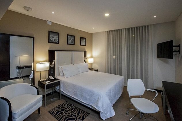 Hampton by Hilton Santa Cruz - Photo3