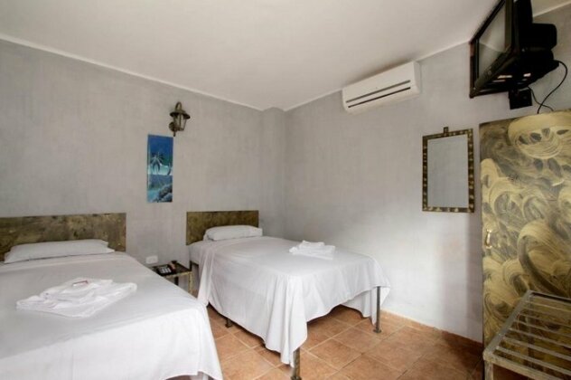 Hostal Azteca Bolivia - Photo5