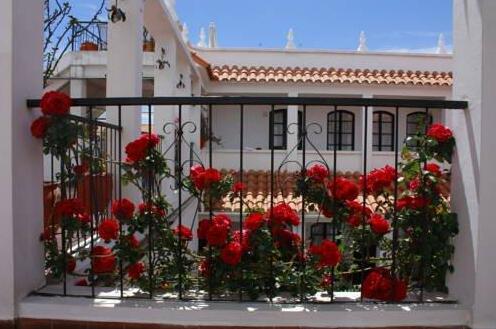 El Hotel de Su Merced - Photo2