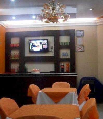 Hostal Corona Blanca - Photo4