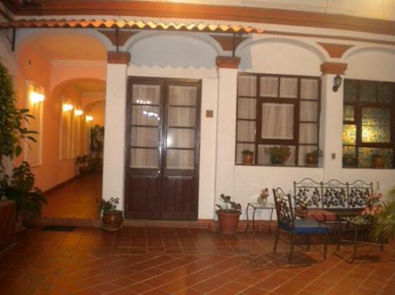 Las Torres Hostal - Photo2