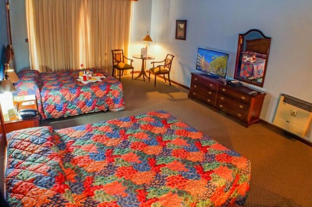 Hotel Los Parrales - Photo3