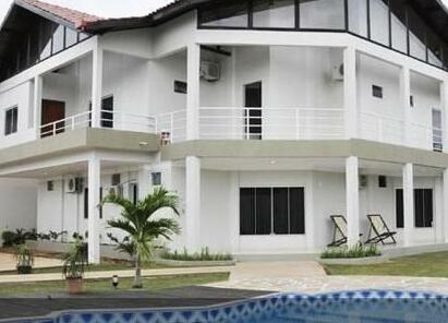 Mariah Hotel - Photo2