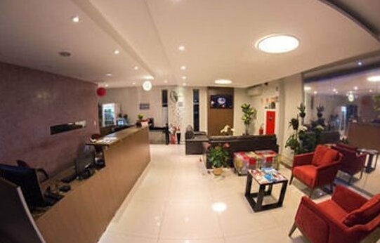 Hotel Toyo Inn - Photo2