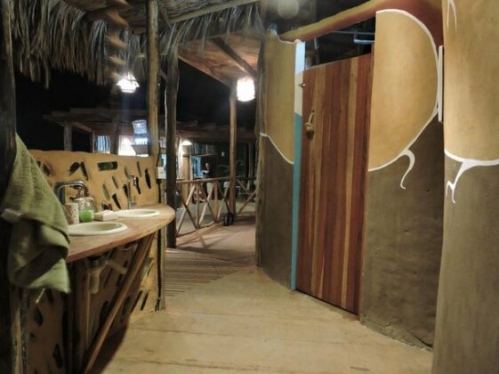 Raizes Eco Hostel - Photo4