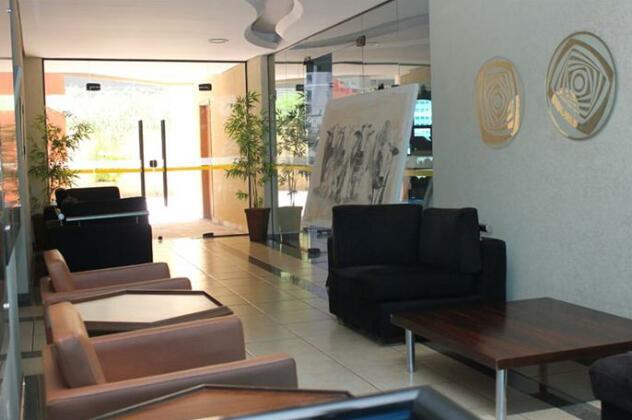 Bahamas Suite Hotel - Photo2