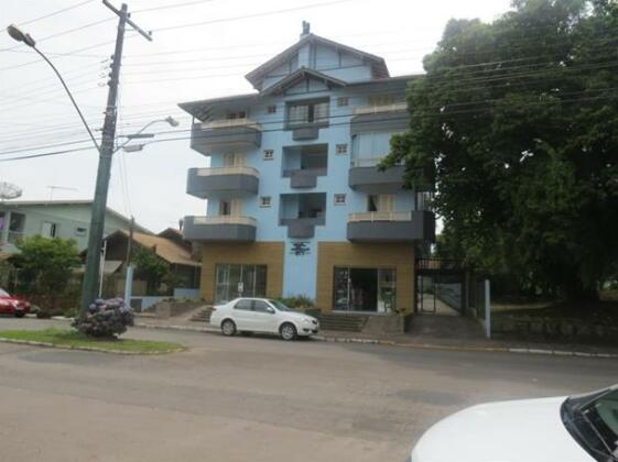  Photo 1