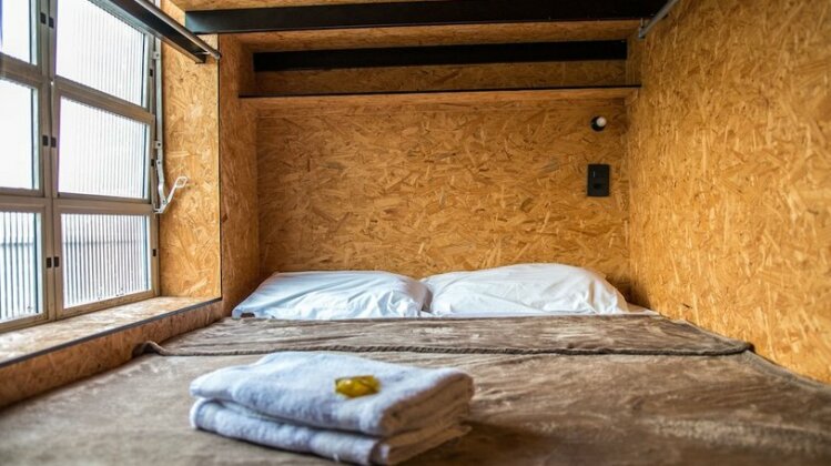 Eco Box Hostel - Photo2