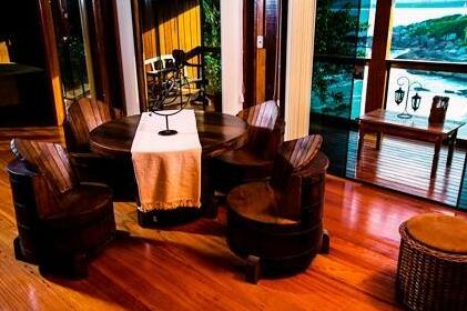 Sunset Strip Eco Apartments - Photo3