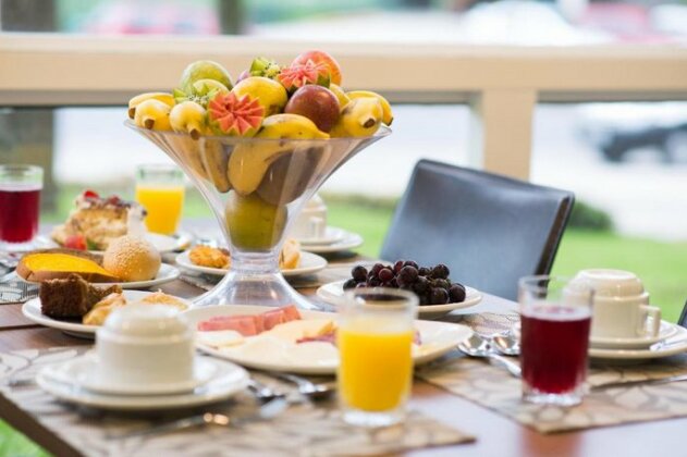 Sky Premium Hotel - Photo2