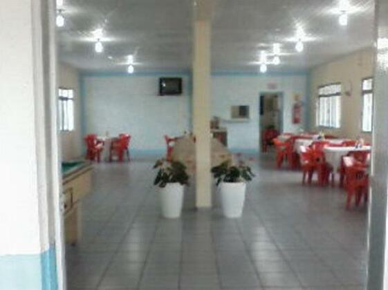 CEU Pousada e Camping - Photo5