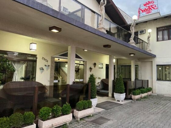 Adry Hotel e Restaurante - Photo2