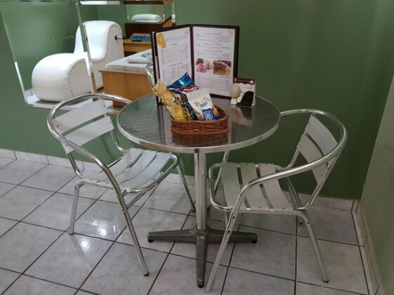 Top's Motel Adult Only - Photo5