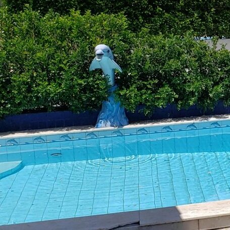 Casa ampla com piscina lazer e seguranca